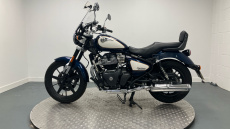 Royal Enfield Super Meteor 650 Top (23MY)
